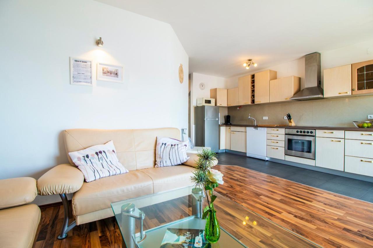 Apartments Lacaleta Split Luaran gambar